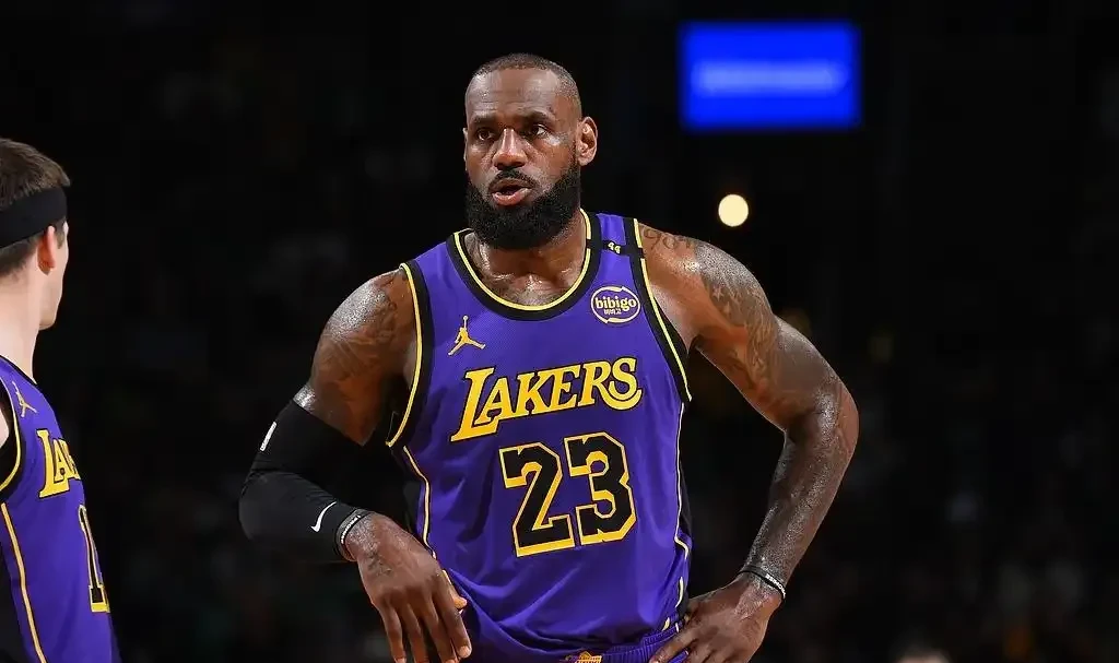 爱游戏官方入口-关于詹姆斯官方宣布比赛局势复杂新规，日本队引发争议！的信息